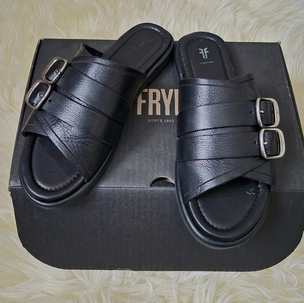 FRYE TAIT MOTO SLIDES